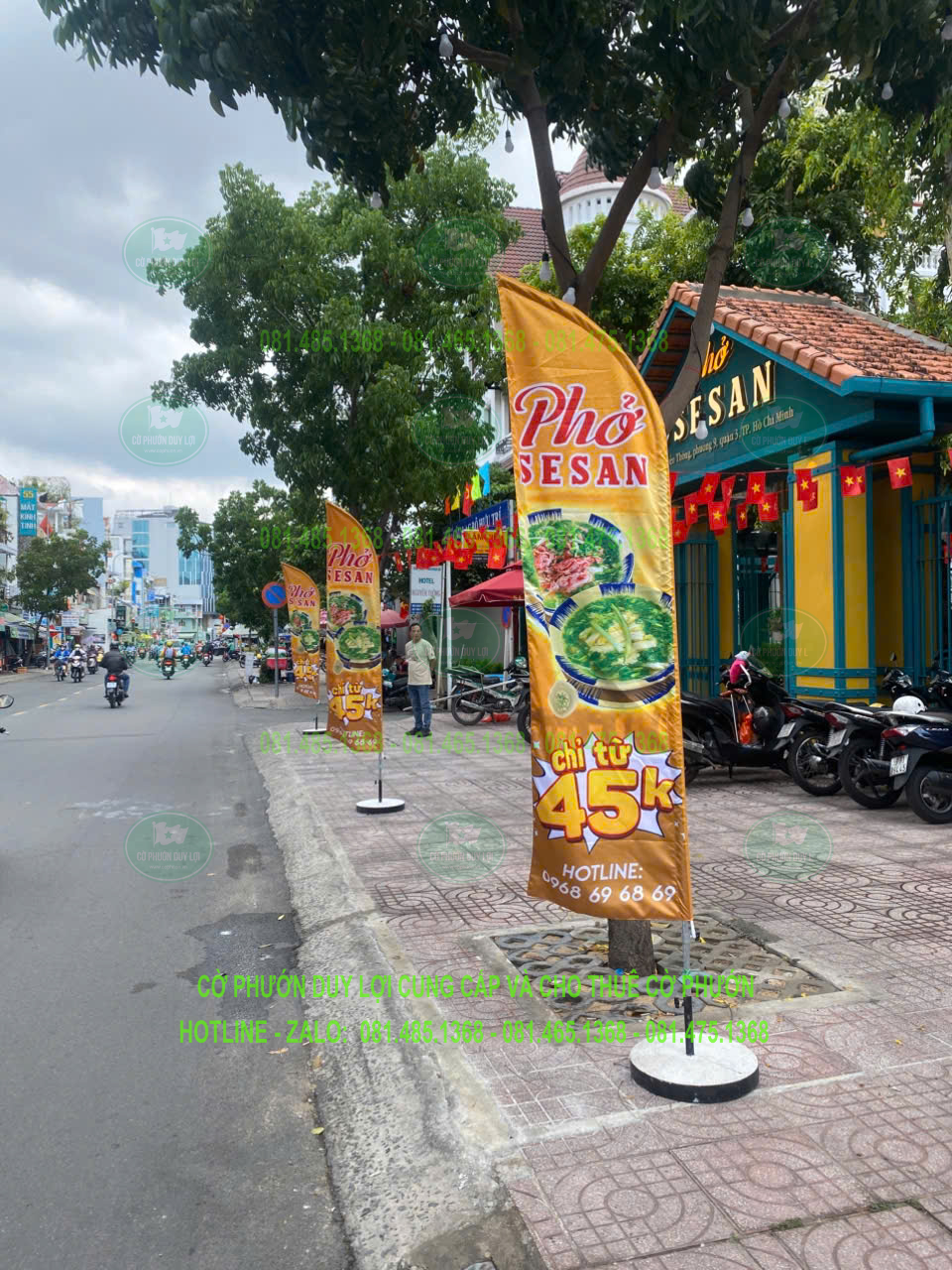 Mẫu cờ phướn cánh buồm Phở SESAN