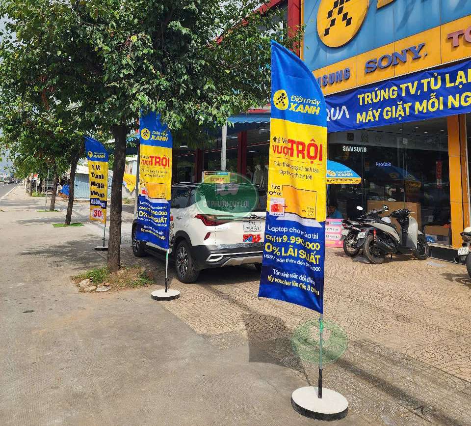 Cờ phướn cửa hàng điện máy - Cờ Phướn Quảng Cáo